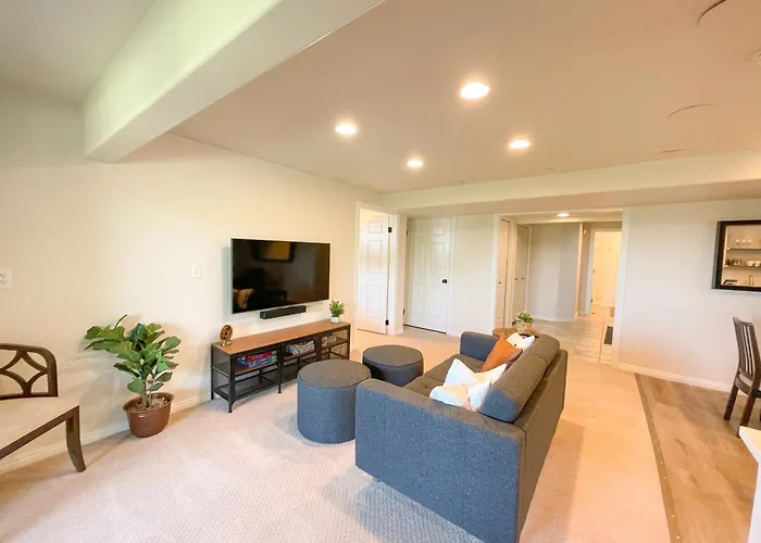 City View Retreat 2 Bedroom 1 B