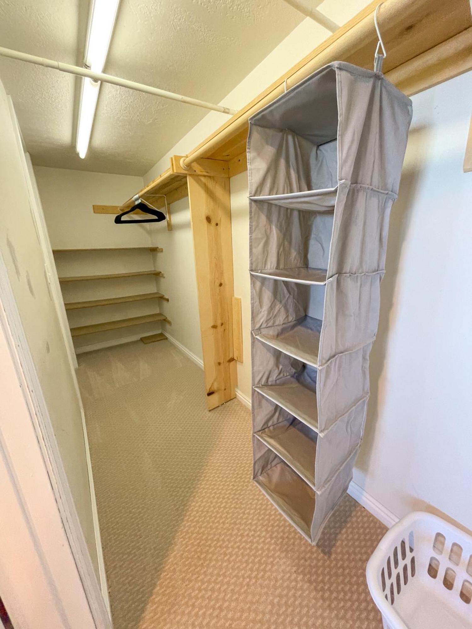 View Retreat 2 Bedroom 1 B Apartment Draper