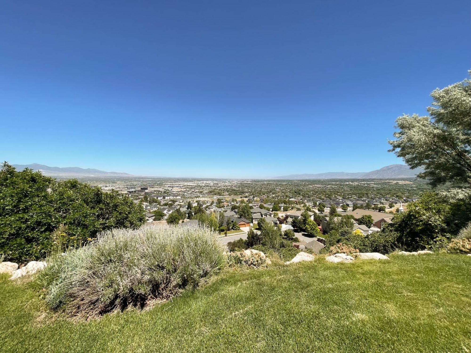 View Retreat 2 Bedroom 1 B Apartment Draper