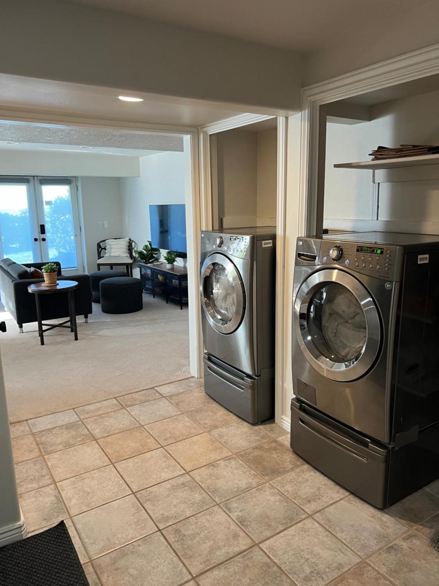 View Retreat 2 Bedroom 1 B Apartment